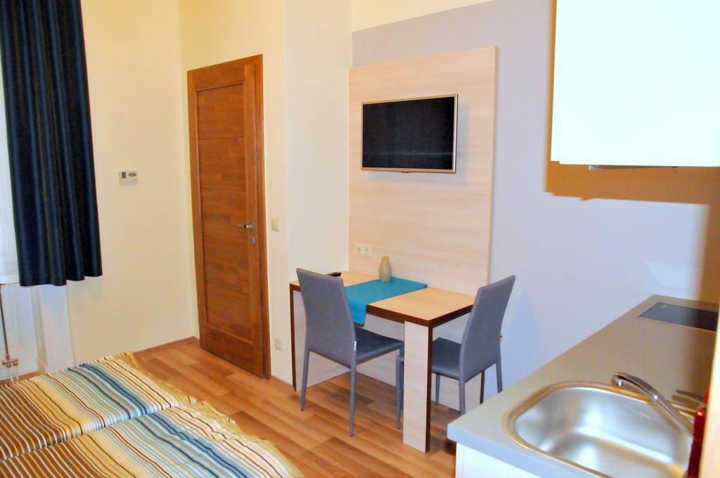 Frank&Fang Apartments Budapest Bagian luar foto